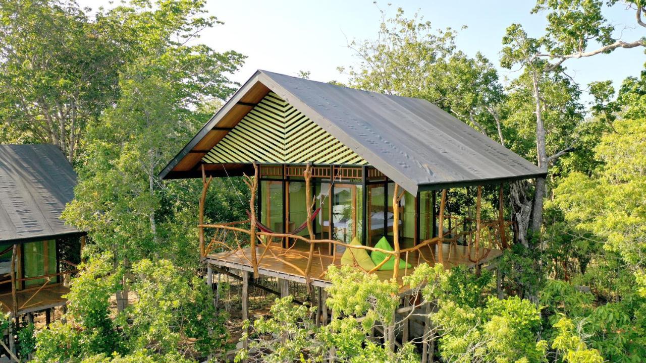 Araya Dive Resort Togean Bomba Exterior foto