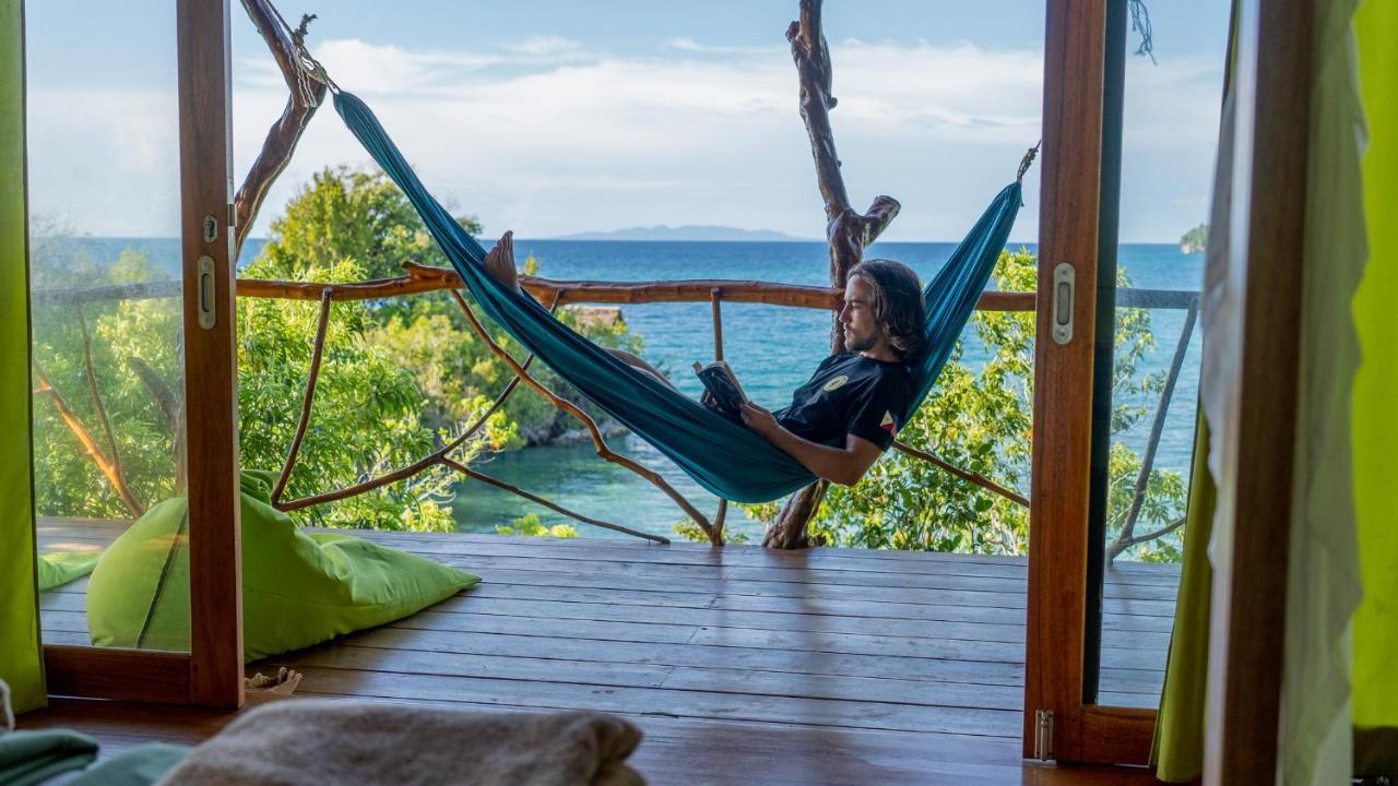 Araya Dive Resort Togean Bomba Exterior foto